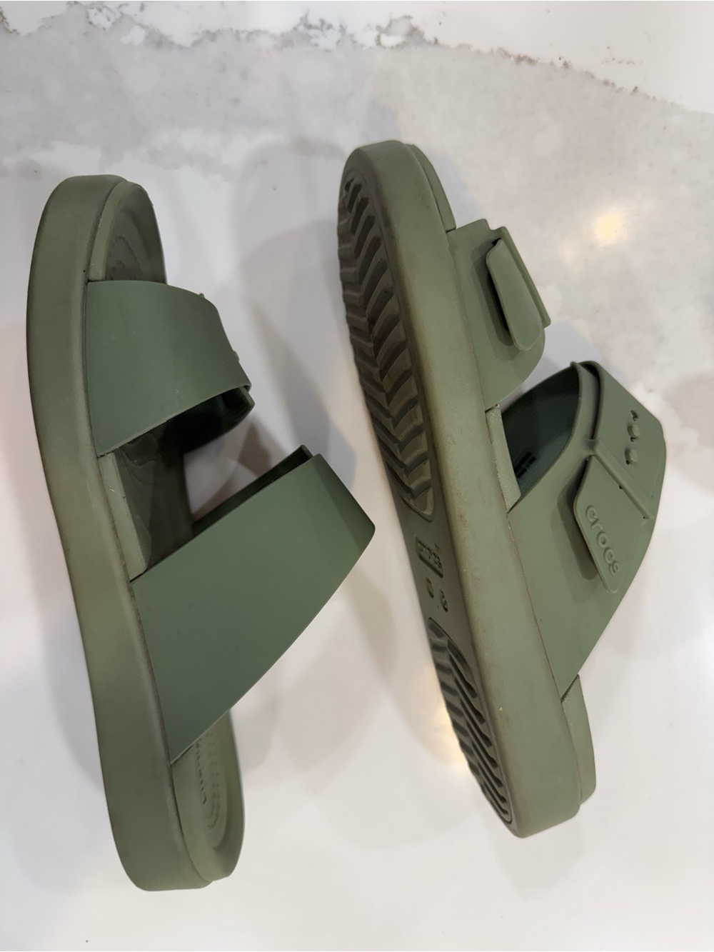 Lite Stride by Crocs Olive Slide Sandals with Dual Adjustable Straps - Picture 3 of 4
